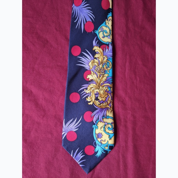 Versace Other - Vintage Gianni Versace 100% Silk Tie